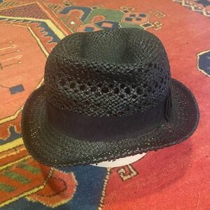 H&M Black Hat M